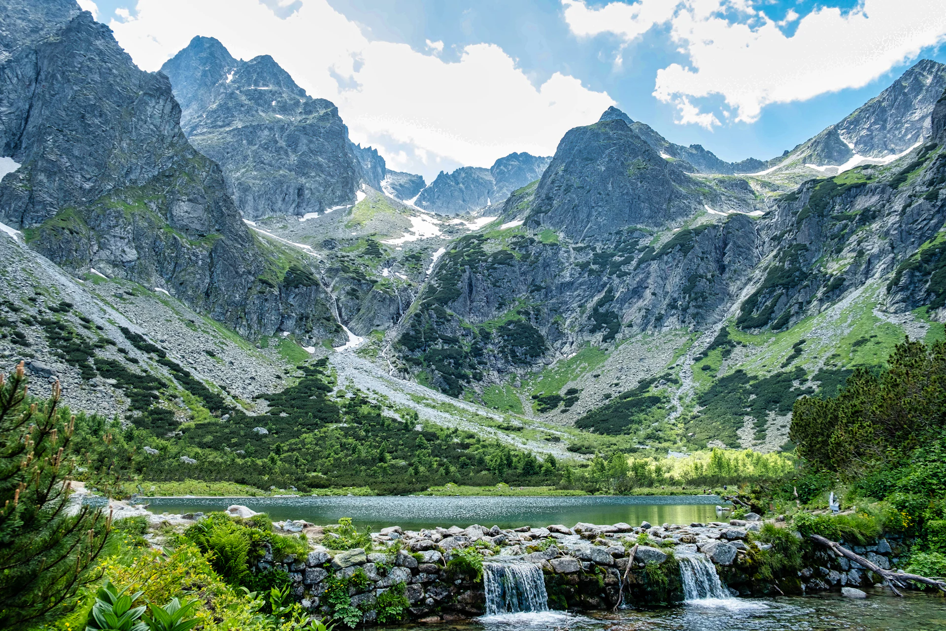 Slovakia Visa in Dubai: Choose the Schengen Route