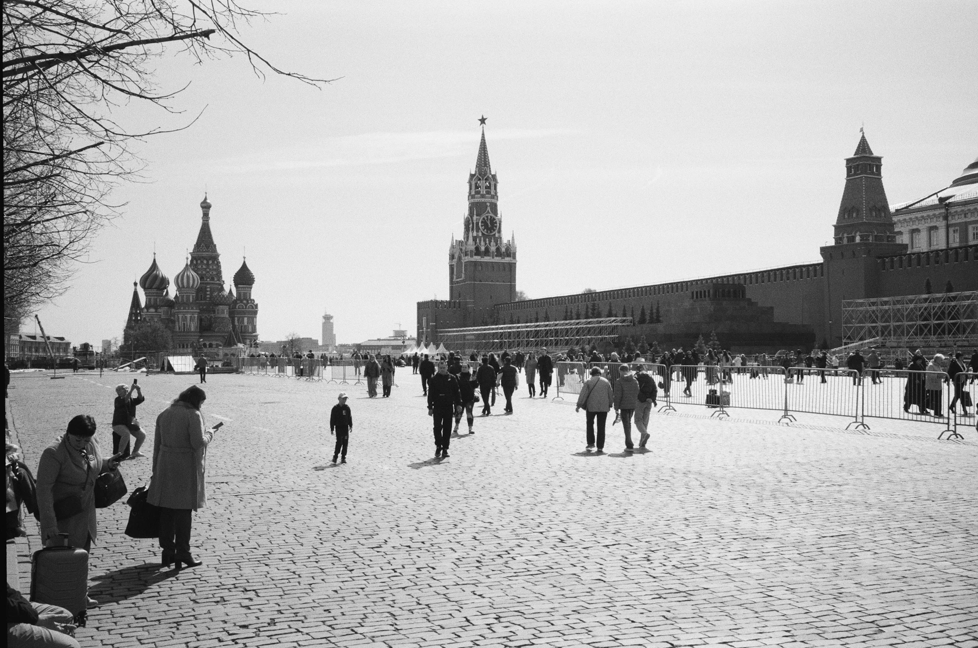 Russia tourist visa cost planning for UAE residents applying from Dubai